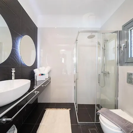 Laide 빌라 Karavádhos